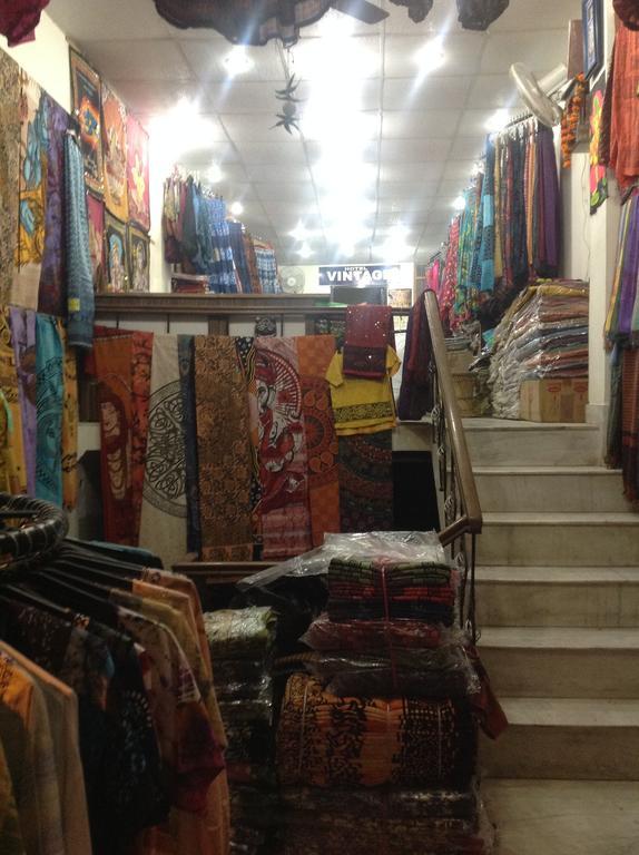 Hotel Vintage Inn New Delhi Luaran gambar