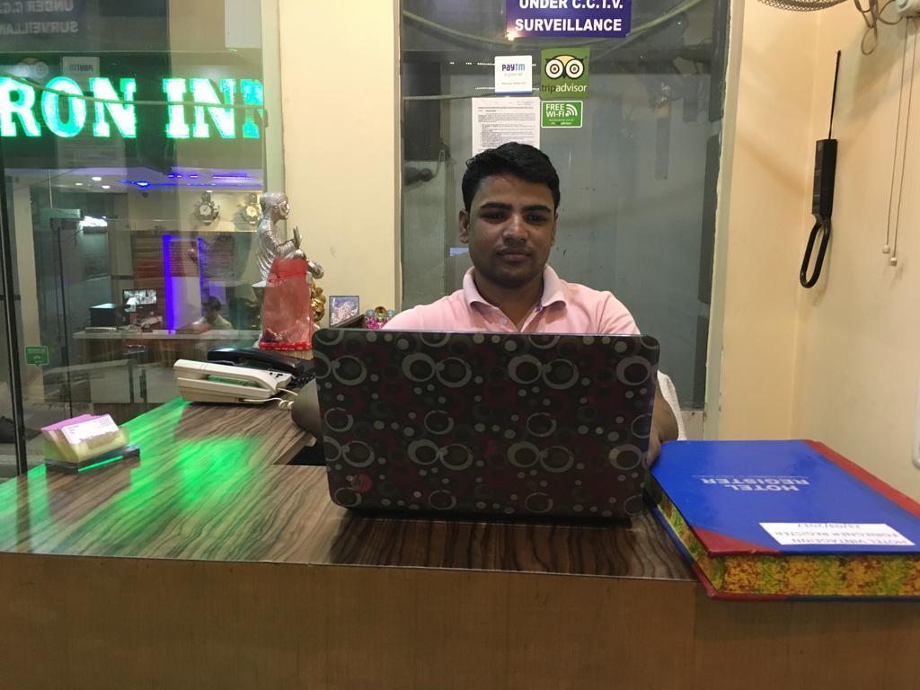 Hotel Vintage Inn New Delhi Luaran gambar